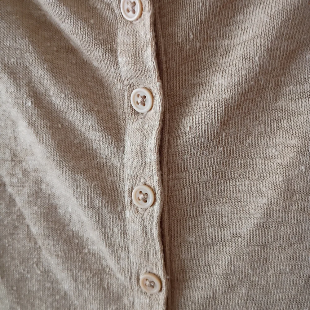GAP Women's Beige Linen Blend Short Sleeve Top - Picture 6 of 6